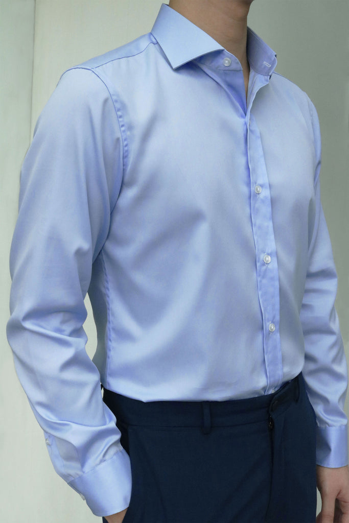 plain-blue-tailored-shirt-cyc-modelled-1